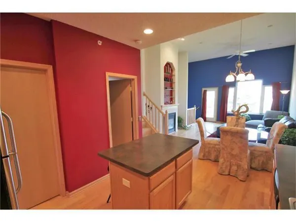$2,200 | 17644 69th Place North, Maple Grove, MN 55311