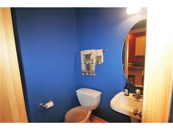 $2,200 | 17644 69th Place North, Maple Grove, MN 55311