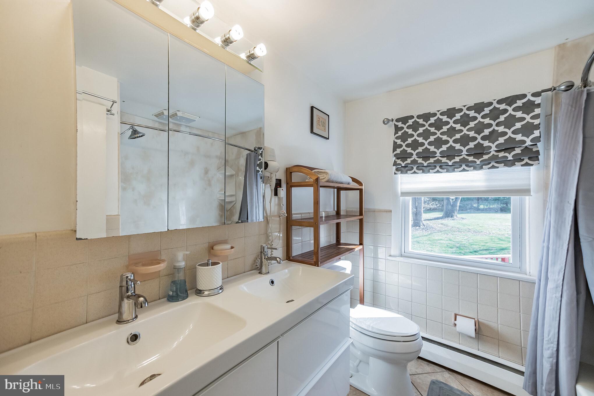 917 Pinecroft Road Berwyn, PA 19312 - Photo 21 of 32 Gallery Image 21