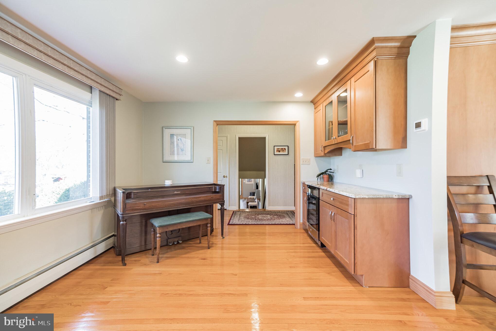 917 Pinecroft Road Berwyn, PA 19312 - Photo 8 of 32 Gallery Image 8