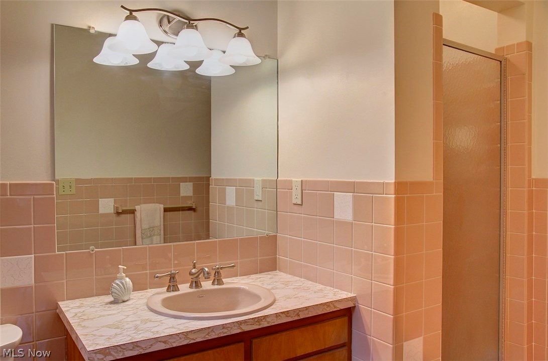 232 Jaycox Road Avon Lake, OH 44012 - Photo 18 of 25 Gallery Image 18