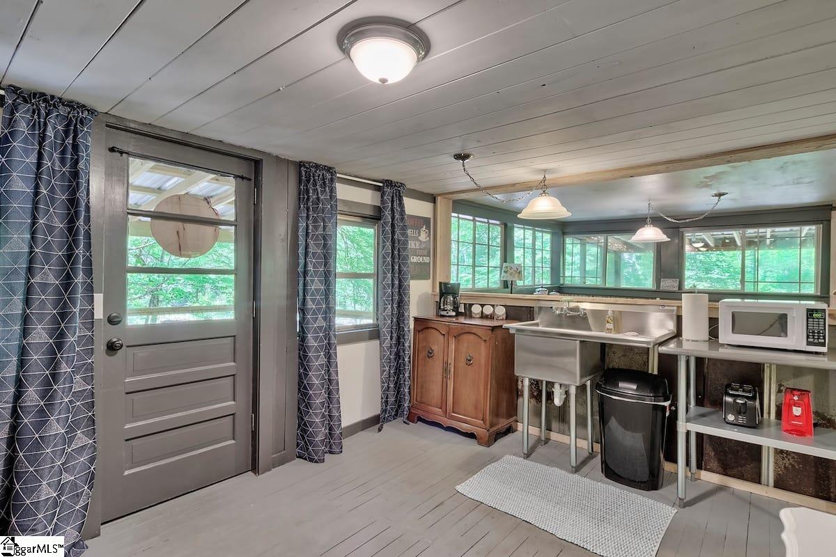 52 Rivermont Road Cleveland, SC 29635 - Photo 6 of 33 Gallery Image 6