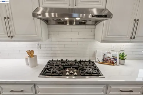 $1,699,000 | 4515 Arce Street, Union City, CA 94587