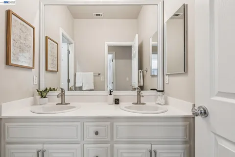 $1,699,000 | 4515 Arce Street, Union City, CA 94587