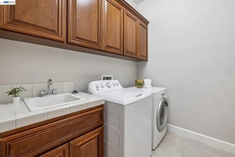 $1,699,000 | 4515 Arce Street, Union City, CA 94587