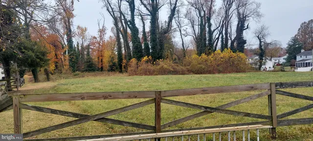 a view of an outdoor space and yard
