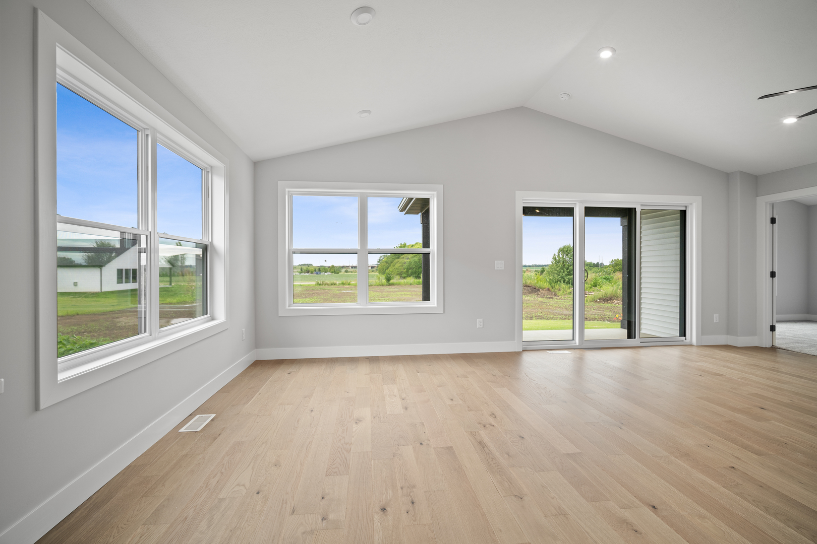 1227 Slate Street Normal, IL 61761 - Photo 17 of 29 Gallery Image 17