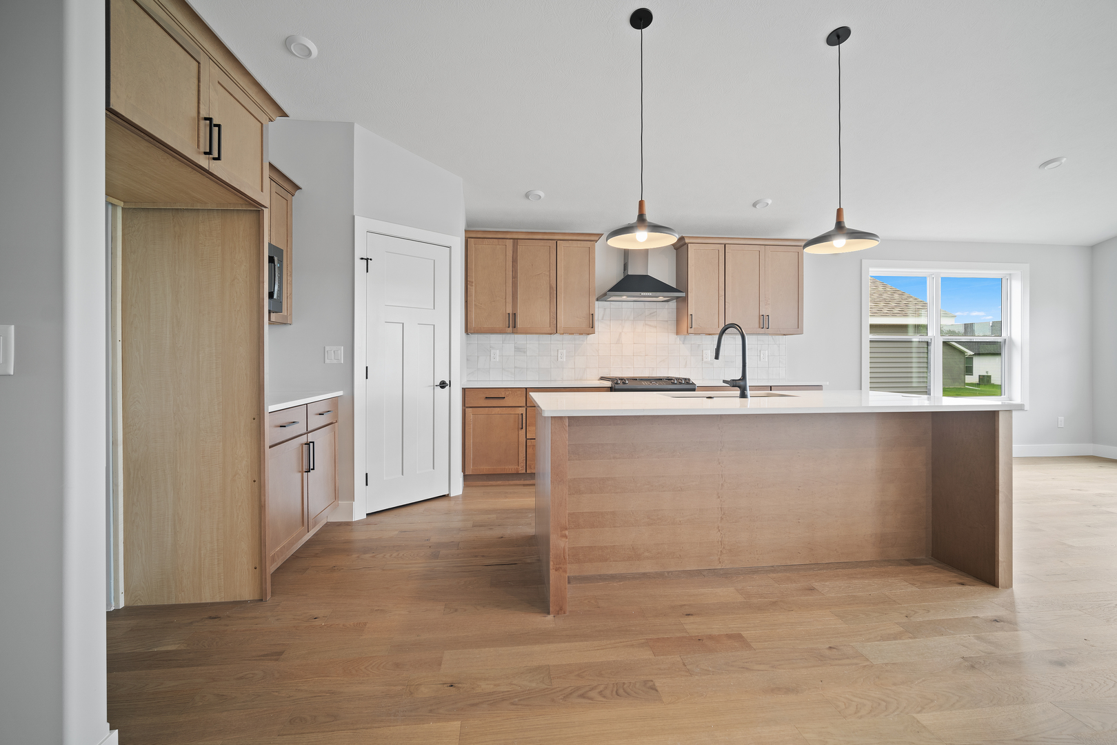 1227 Slate Street Normal, IL 61761 - Photo 9 of 29 Gallery Image 9