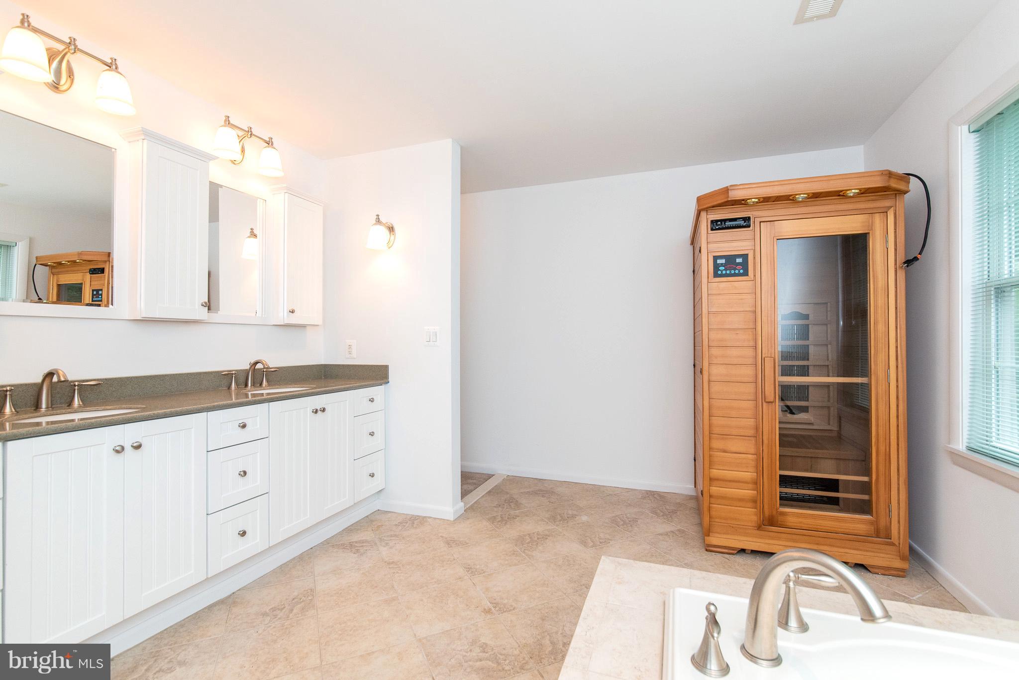24 Leeland Road Edgewater, MD 21037 - Photo 24 of 30 Bath (Master) 1