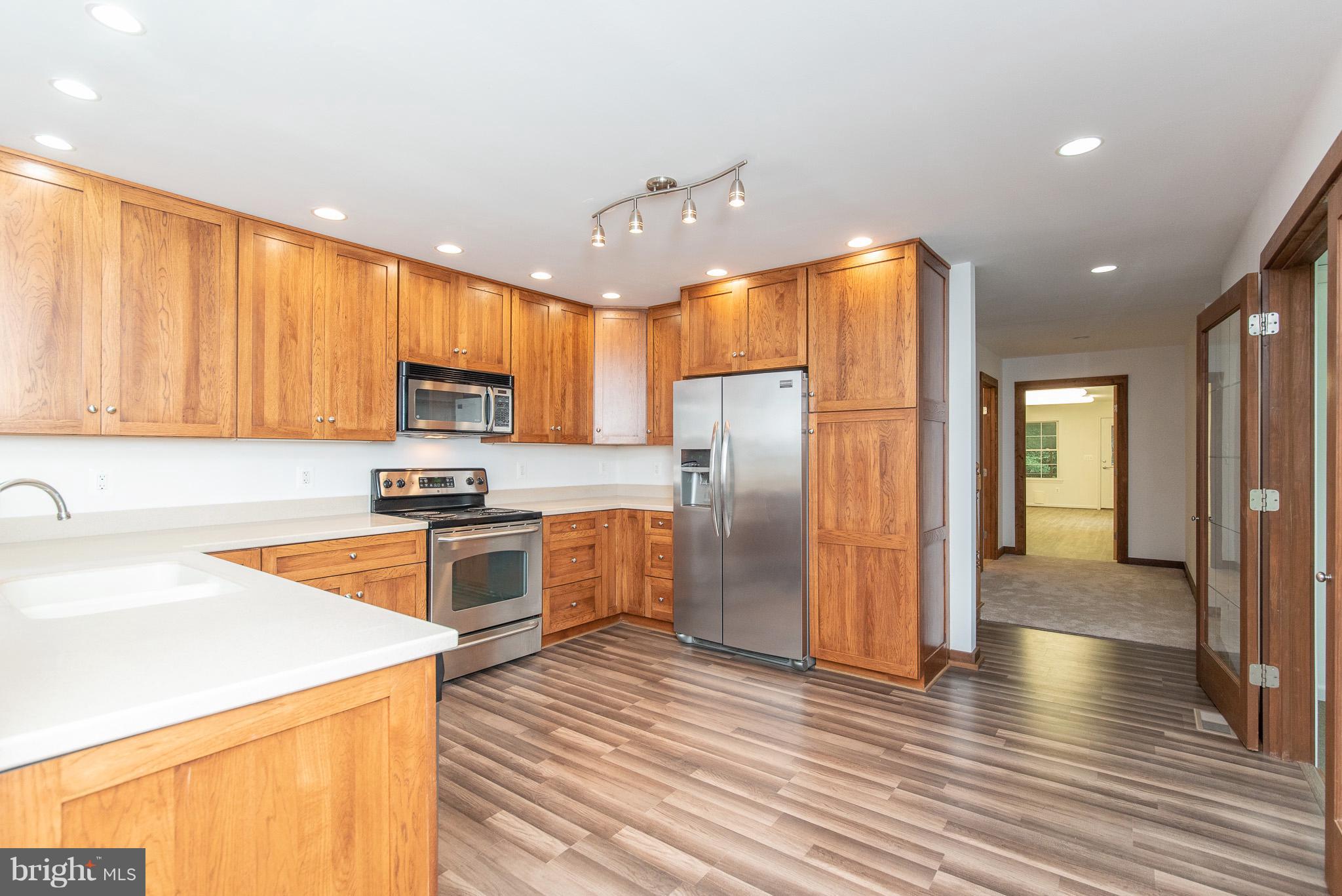 24 Leeland Road Edgewater, MD 21037 - Photo 8 of 30 Kitchen