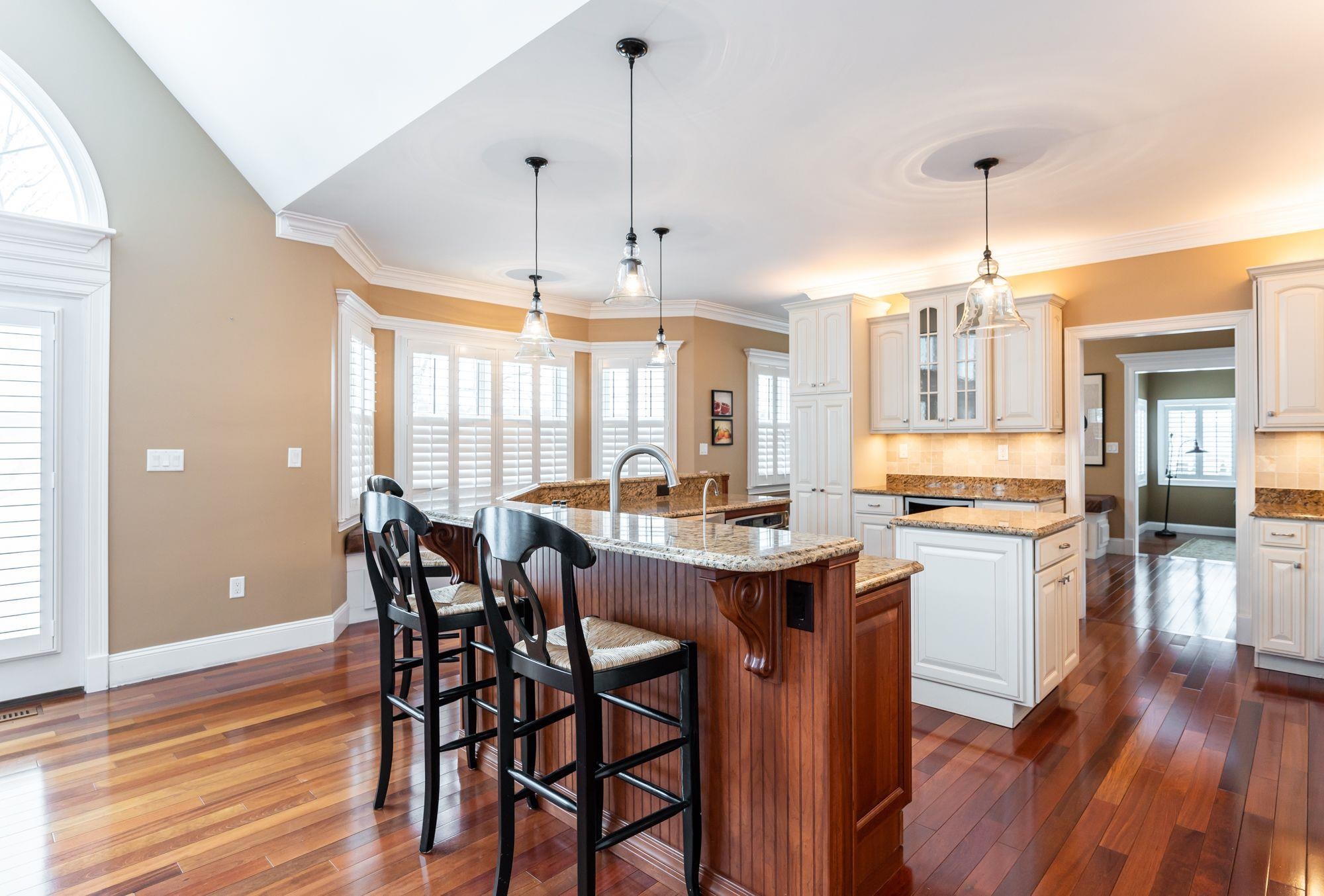 81 Chester Road Derry, NH 03038 - Photo 22 of 40