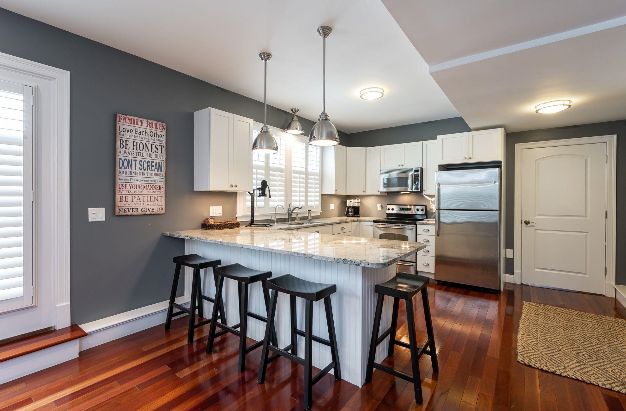 81 Chester Road Derry, NH 03038 - Photo 36 of 40