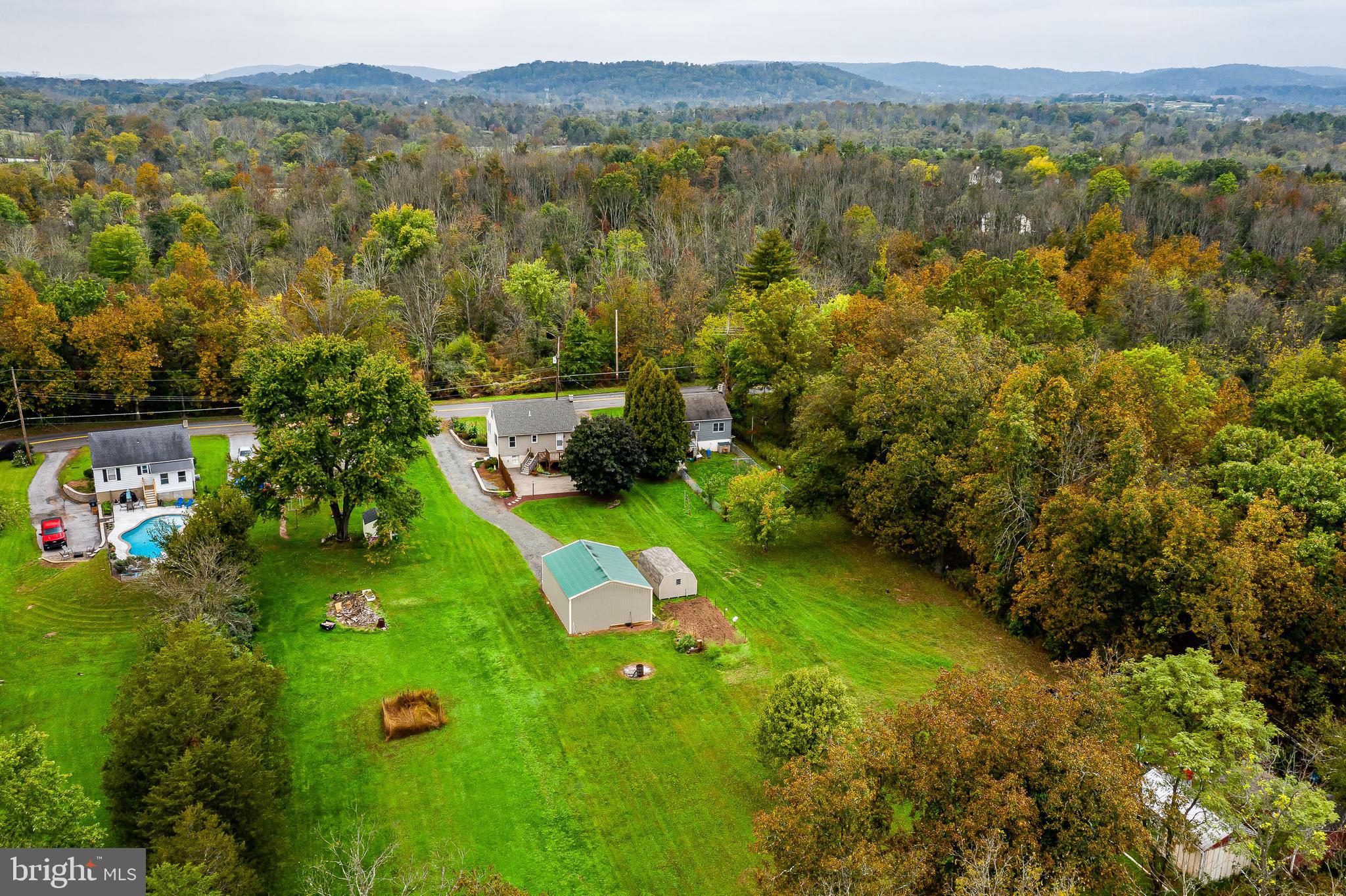 195 Valley Road Birdsboro, PA 19508 - Photo 9 of 45 Gallery Image 9