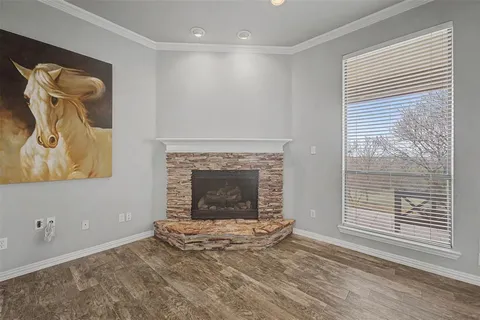 a view of a livingroom with a fireplace