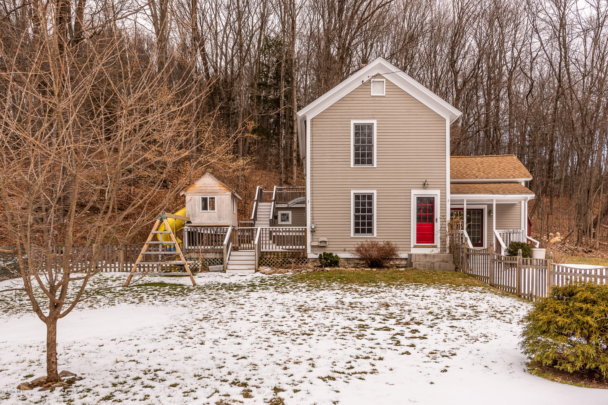 148 Cross Road Richmond, MA 01254 - Photo 6 of 26 a front view of a house with a yard