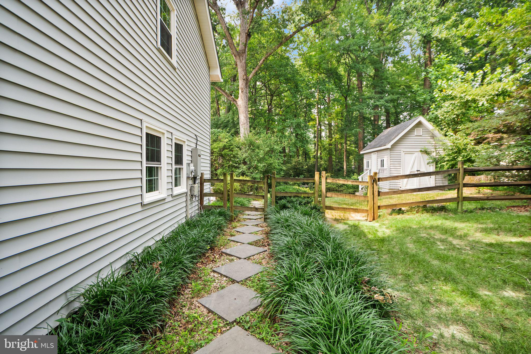 8104 Chivalry Road Annandale, VA 22003 - Photo 56 of 61