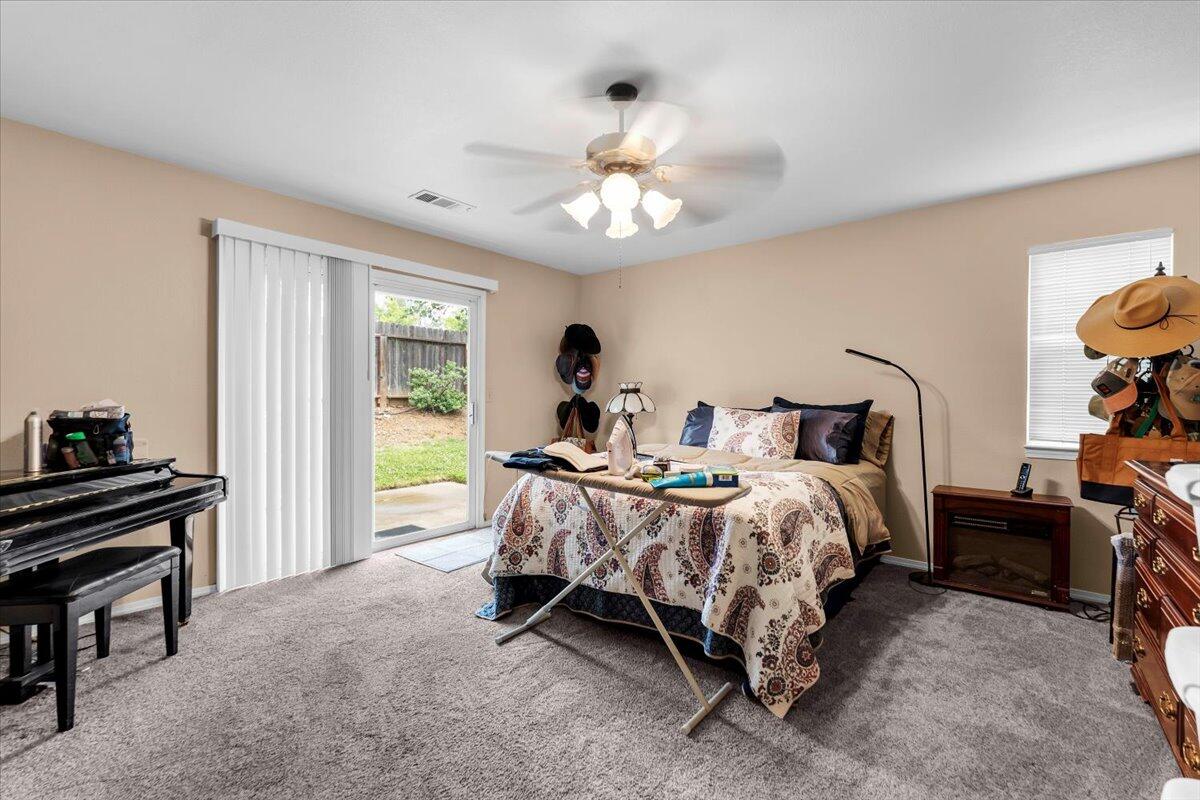 4597 Lynbrook Loop Redding, CA 96003 - Photo 24 of 36 Unit 2 - primary suite