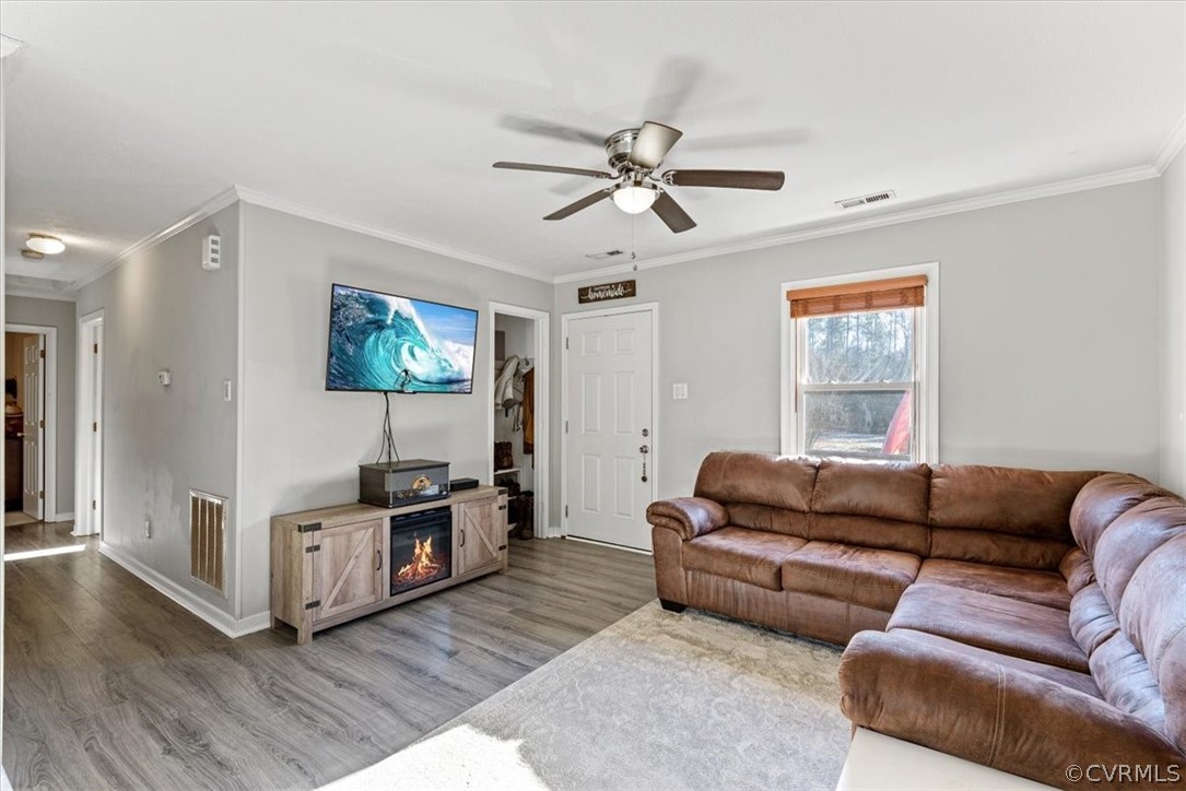 4841 Roxbury Road Charles City, VA 23030 - Photo 3 of 19 Gallery Image 3
