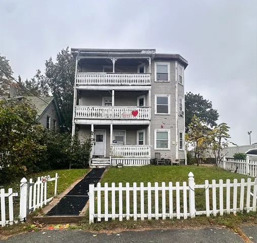 $849,900 | 45-47 Park Street, Rockland, MA 02370