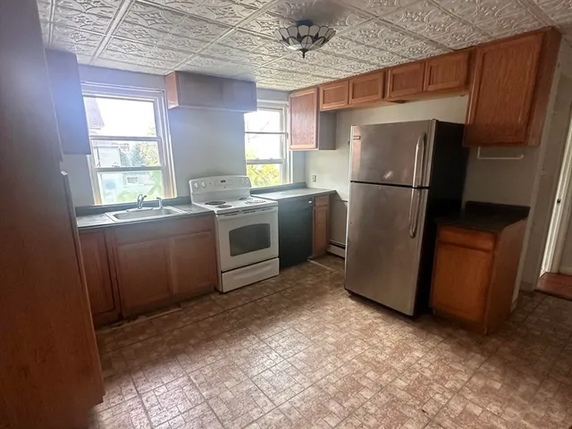 $849,900 | 45-47 Park Street, Rockland, MA 02370