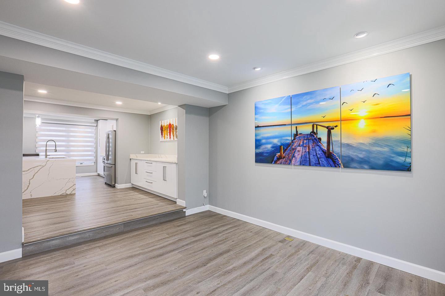 2734 Quarry Heights Way Baltimore, MD 21209 - Photo 4 of 25 a view of a living room