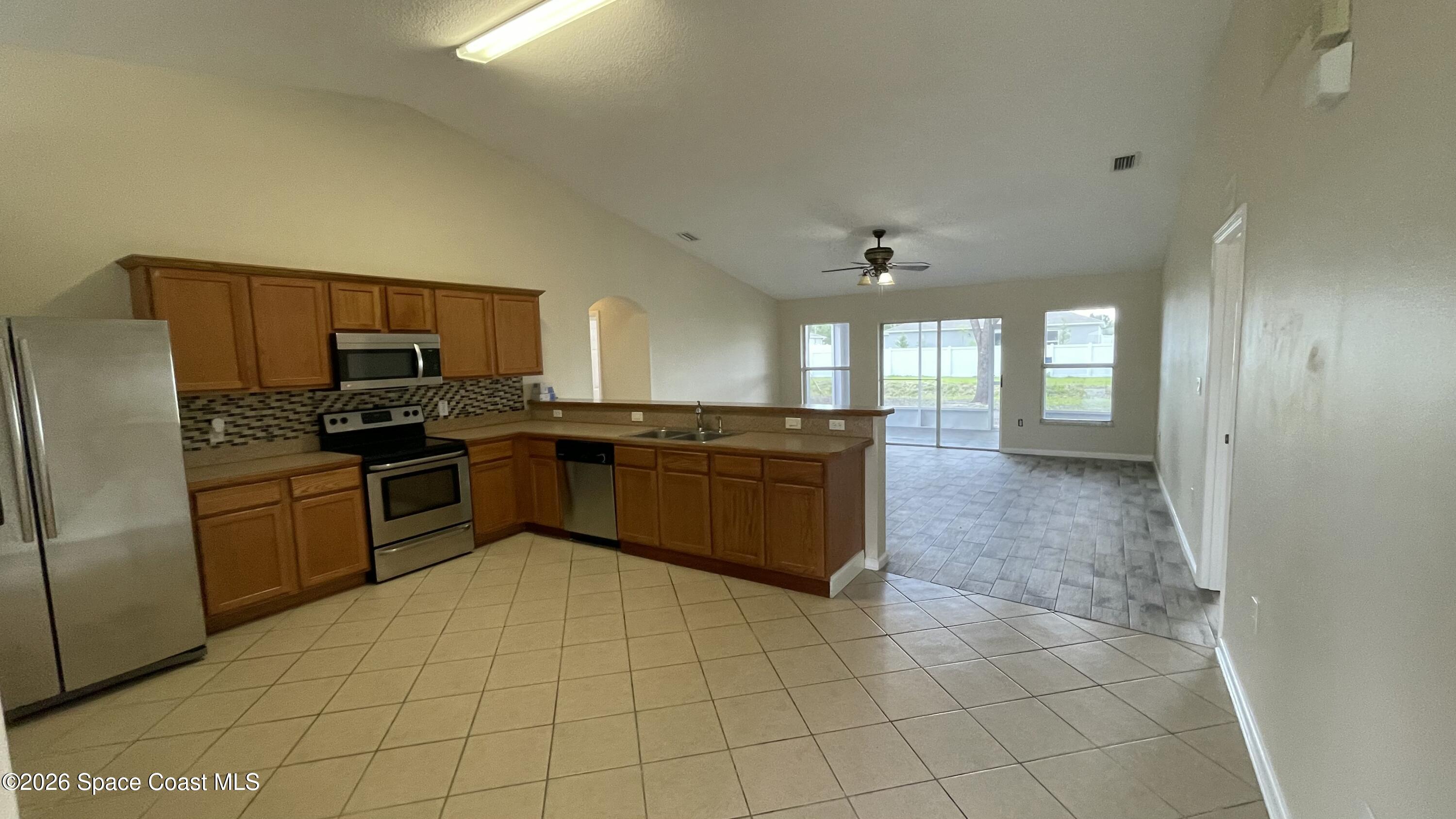 415 Oakmon Road Southwest Palm Bay, FL 32908 - Photo 28 of 61 Stainless appliances