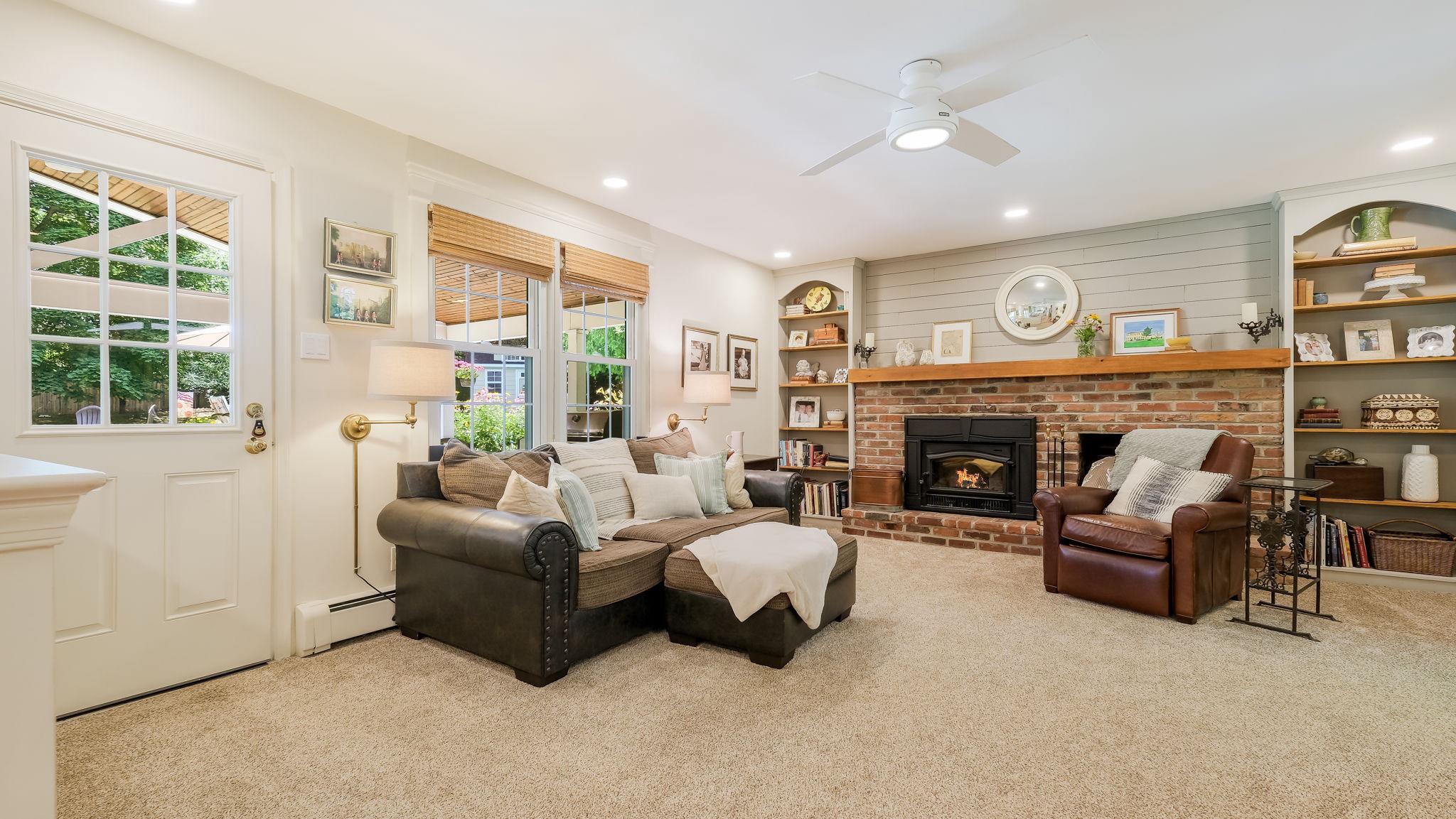 17 Stringer Drive Doylestown, PA 18901 - Photo 28 of 80 Cozy Family Room
