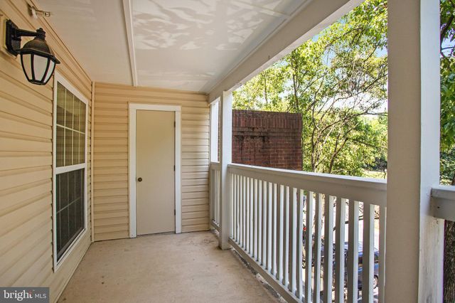 $375,000 | 1504 Lincoln Way, Unit 101, McLean, VA 22102