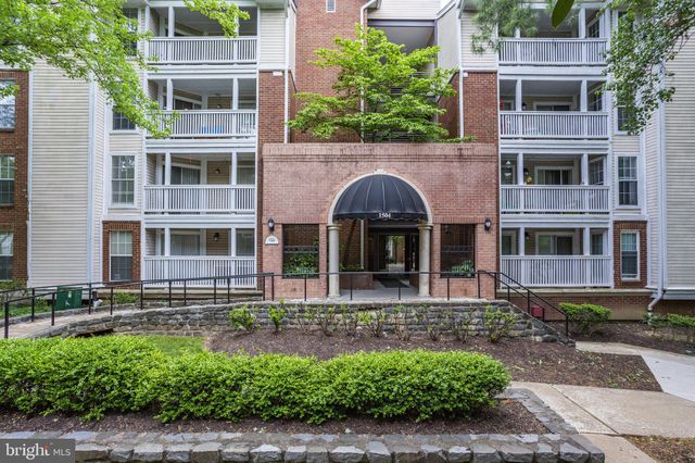 $375,000 | 1504 Lincoln Way, Unit 101, McLean, VA 22102