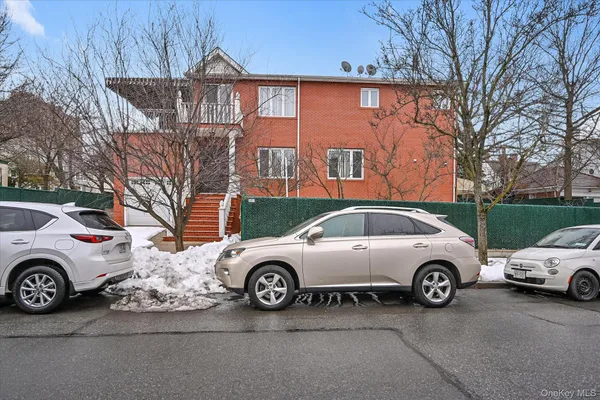 $2,999,000 | 77-16 Kew Forest Lane | Forest Hills