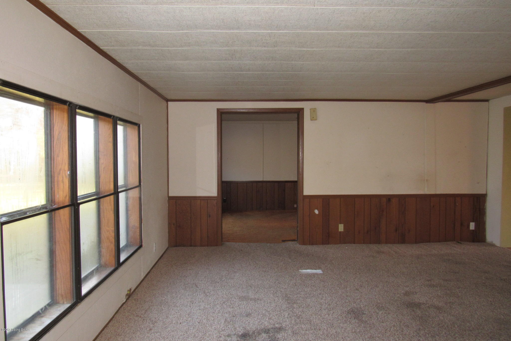 517 Wonderland Road Upton, KY 42784 - Photo 9 of 14 family
