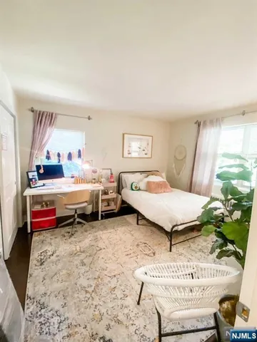 $3,950 | 280-320 Oak Street, Unit 314D, Ridgewood, NJ 07450