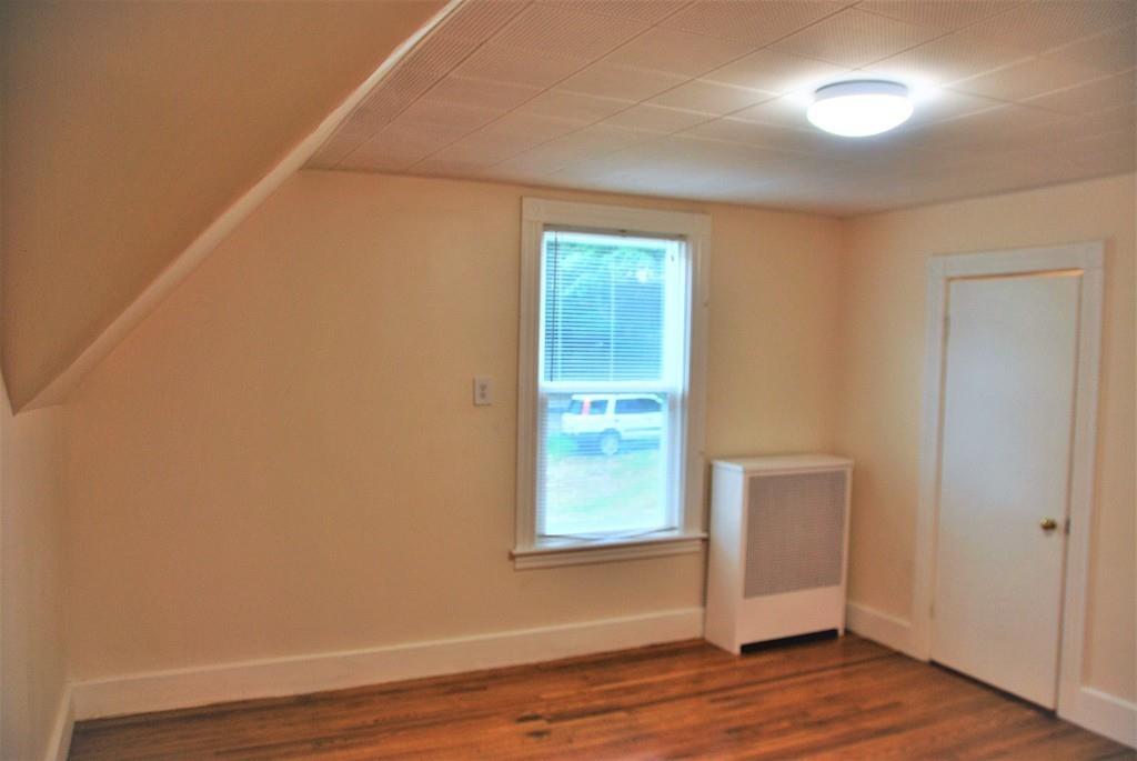 4 Albert Street Worcester, MA 01610 - Photo 21 of 26