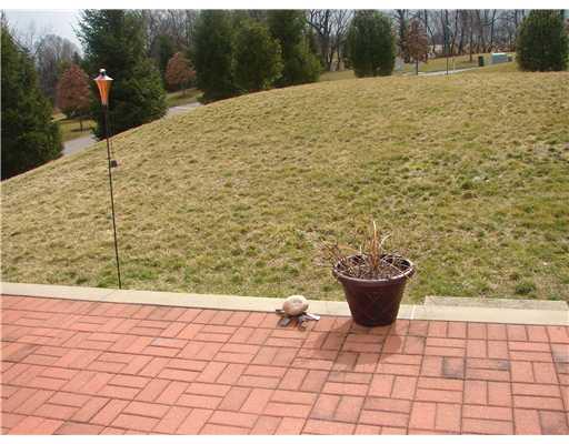 2 Castle View Drive McKees Rocks, PA 15136 - Photo 16 of 16 Patio/Deck.