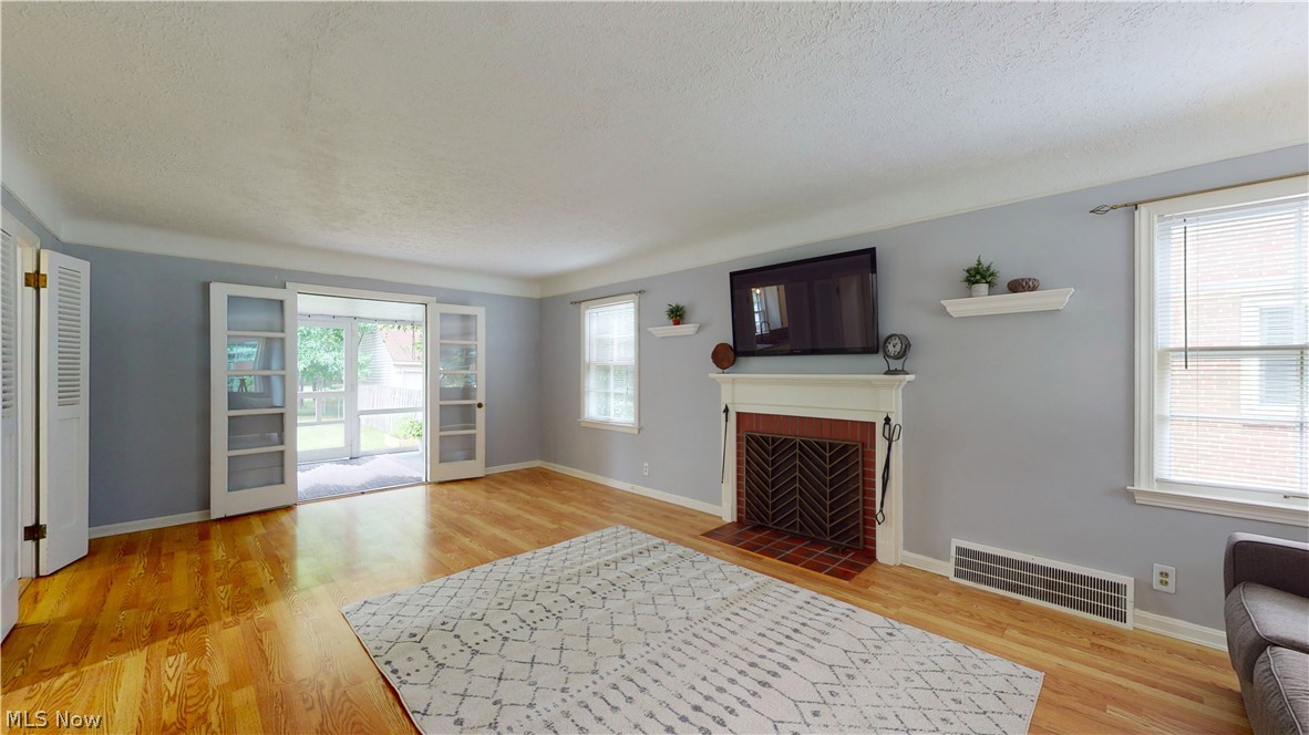 1136 Irene Road Lyndhurst, OH 44124 - Photo 17 of 35