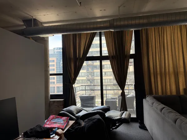 $2,800 | 130 South Canal Street, Unit 520, Chicago, IL 60606