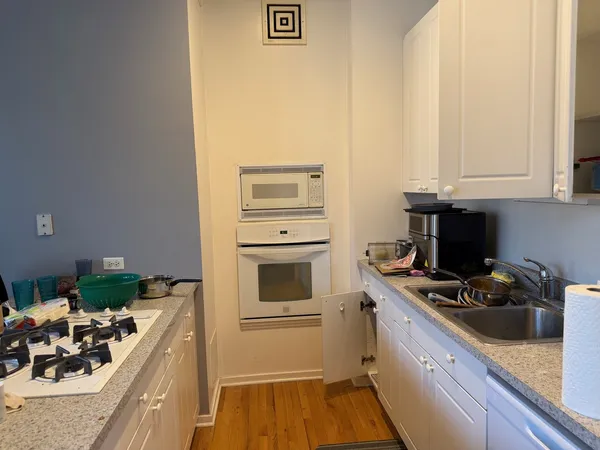 $2,800 | 130 South Canal Street, Unit 520, Chicago, IL 60606