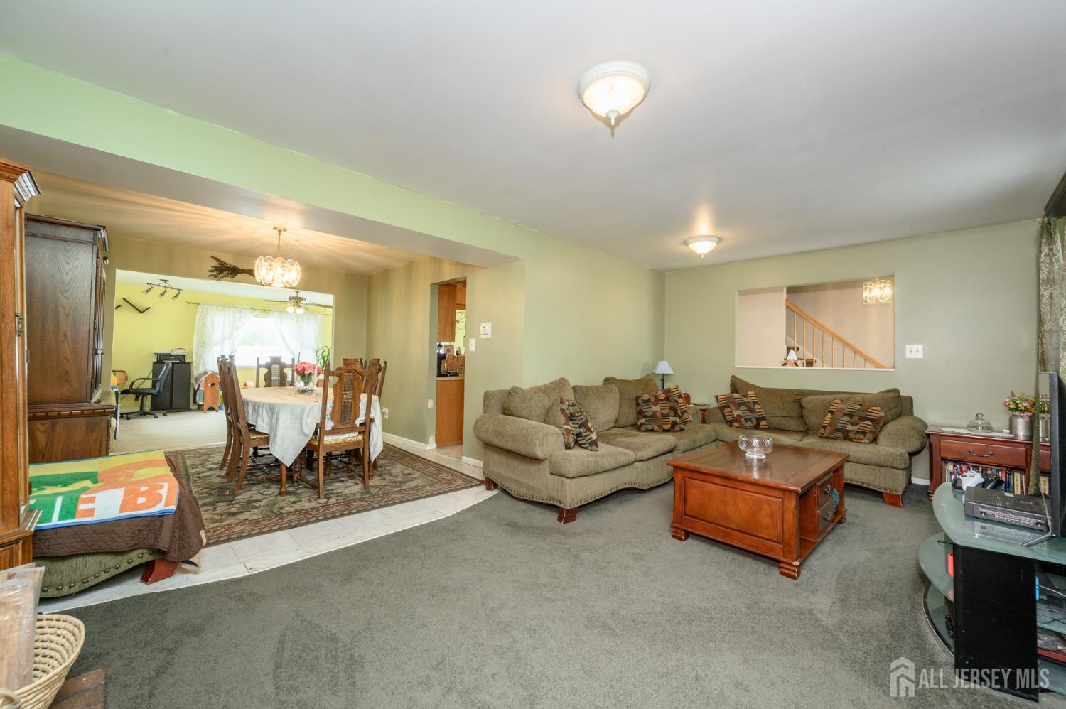 20 Snowdrift Lane Howell, NJ 07731 - Photo 5 of 35