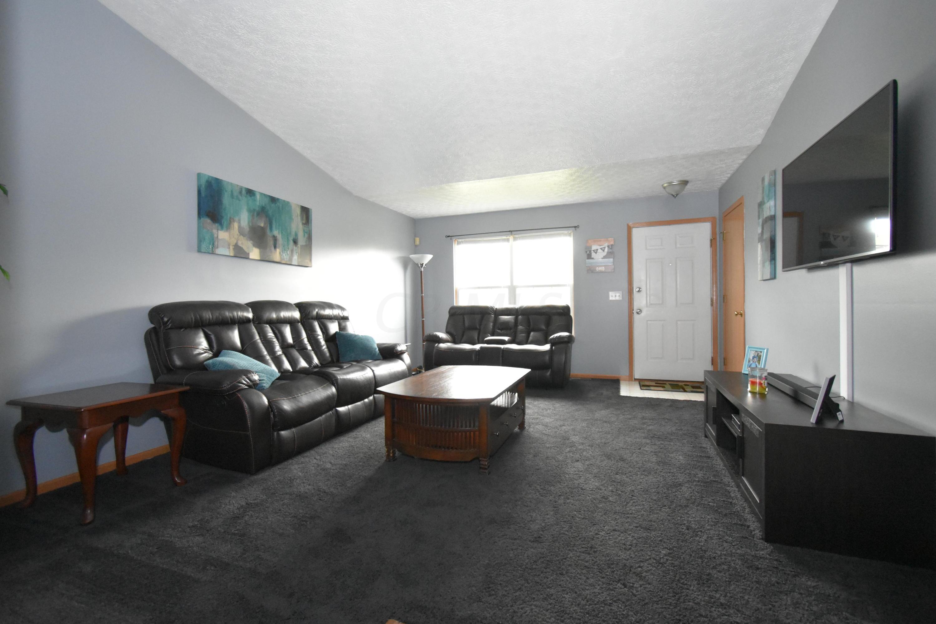 1464 Tera Alta Road Columbus, OH 43207 - Photo 2 of 12 Gallery Image 2