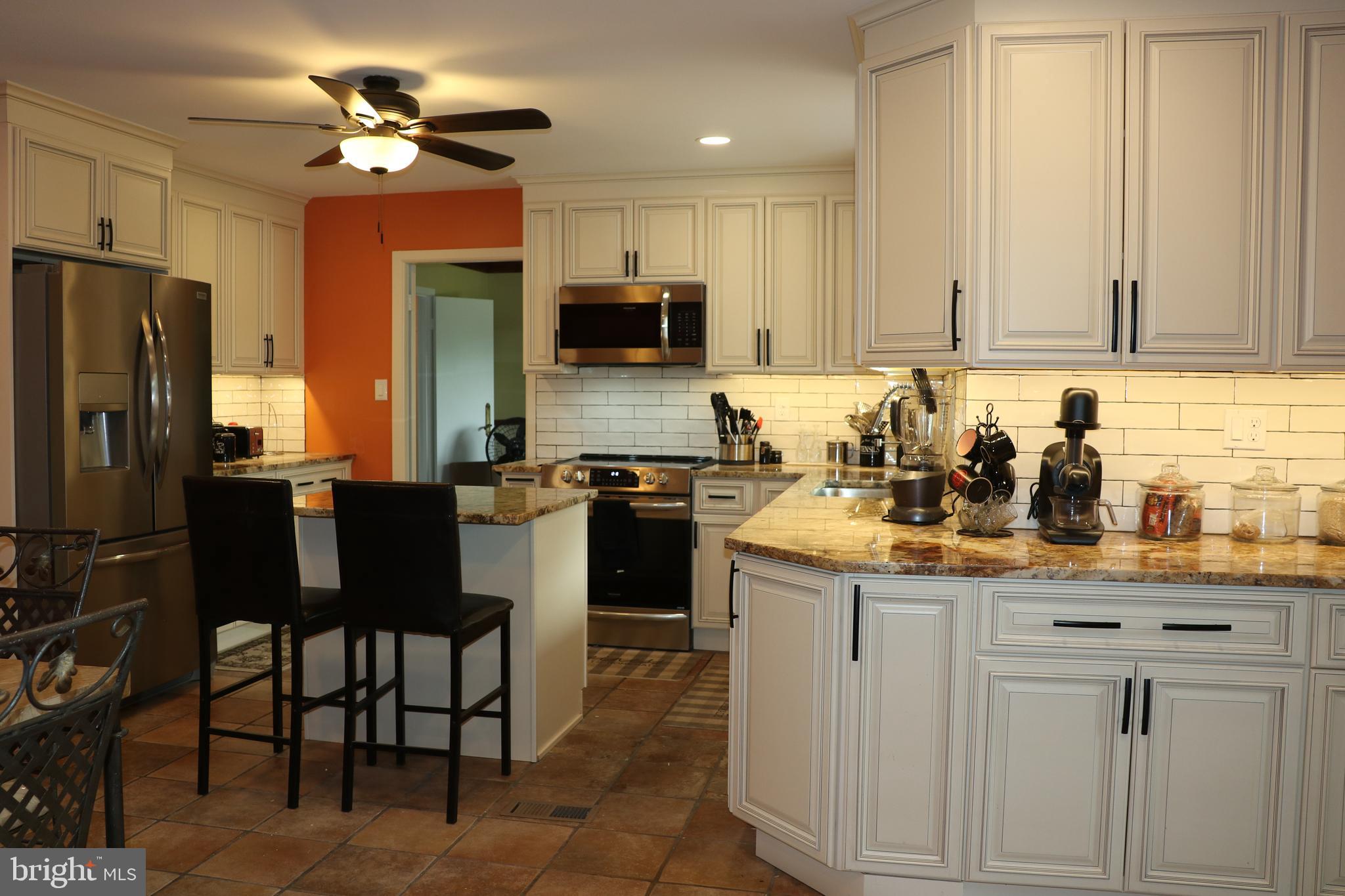 120 Country Club Road Willingboro, NJ 08046 - Photo 6 of 21 Gorgeously stunning new kitchen 2021