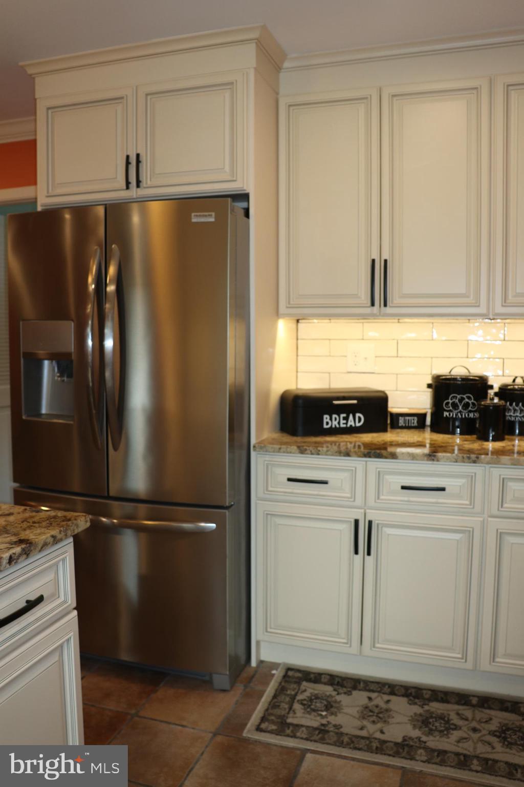120 Country Club Road Willingboro, NJ 08046 - Photo 10 of 21 Frigidaire Gallery Stainless Appliance Package