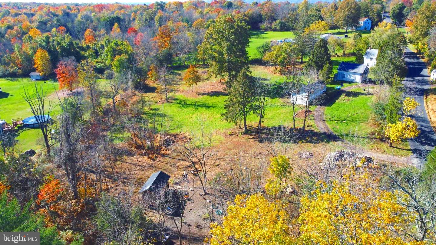 1415 Kumry Road Pennsburg, PA 18073 - Photo 19 of 19 Gallery Image 19