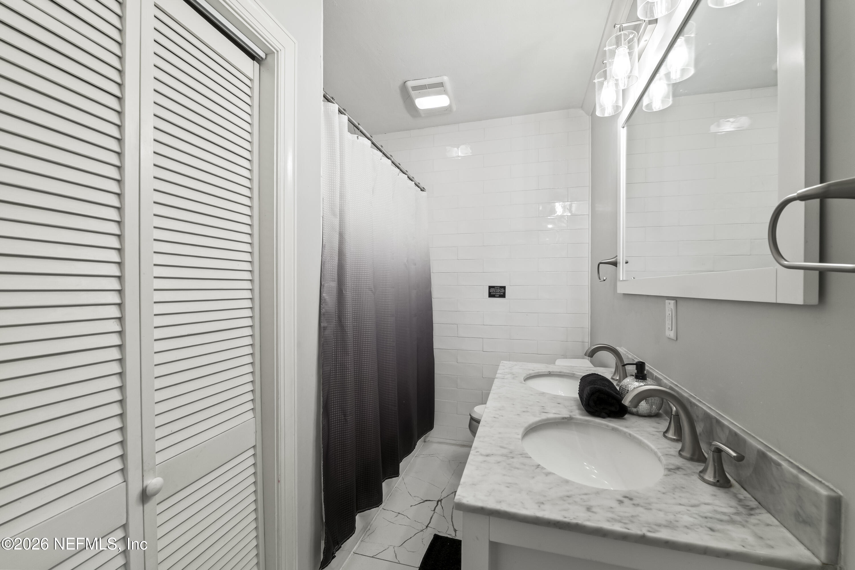 820 Inwood Terrace Jacksonville, FL 32207 - Photo 14 of 31 P1532321.JPG-FULL