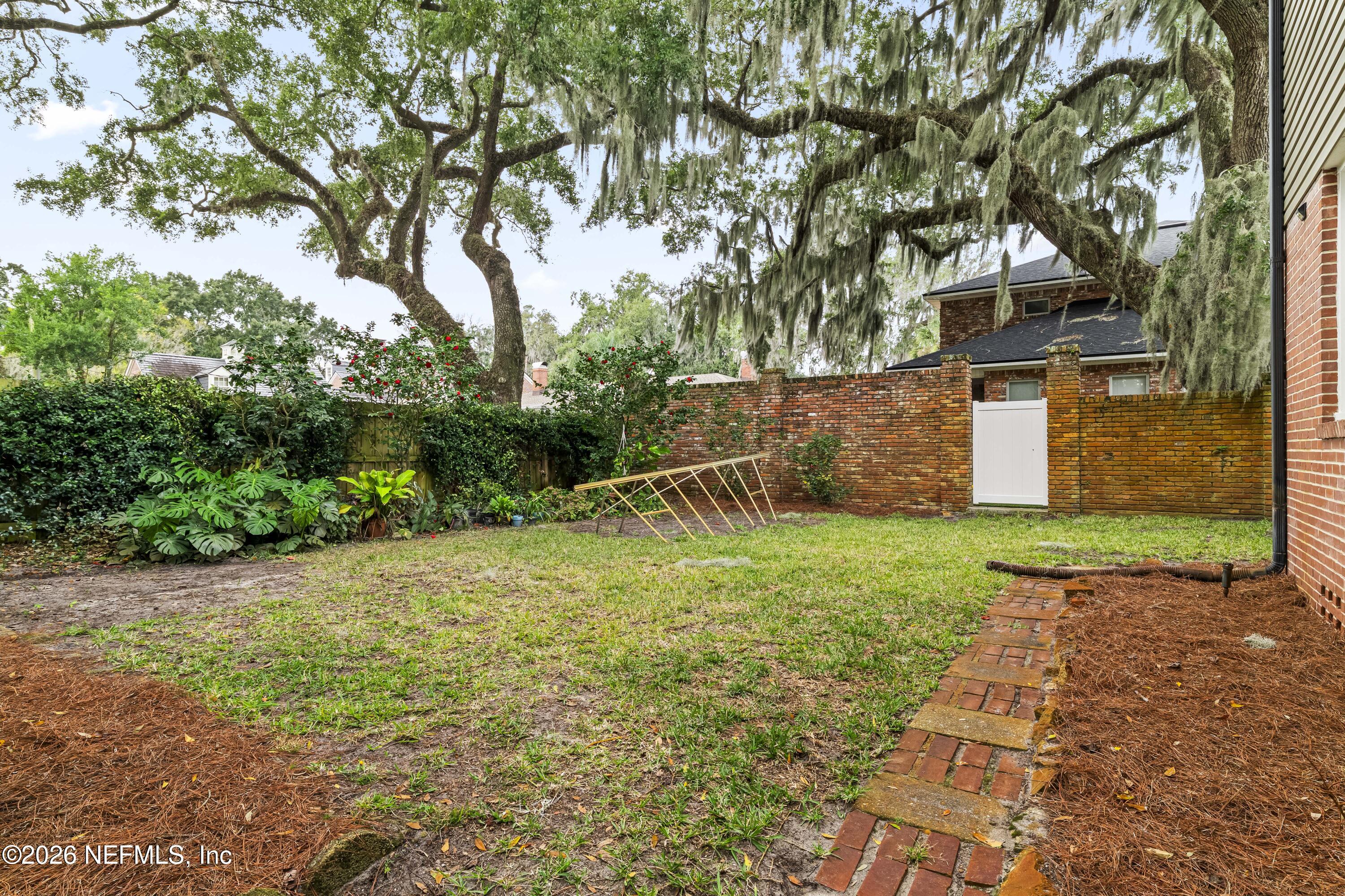 820 Inwood Terrace Jacksonville, FL 32207 - Photo 23 of 31 P1532421.JPG-FULL