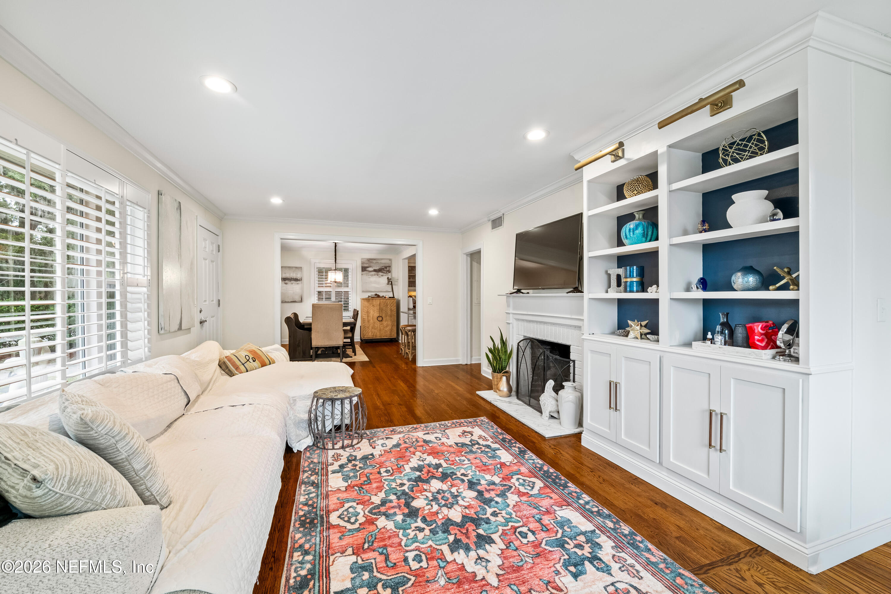 820 Inwood Terrace Jacksonville, FL 32207 - Photo 5 of 31 P1532361.JPG.jpg-FULL