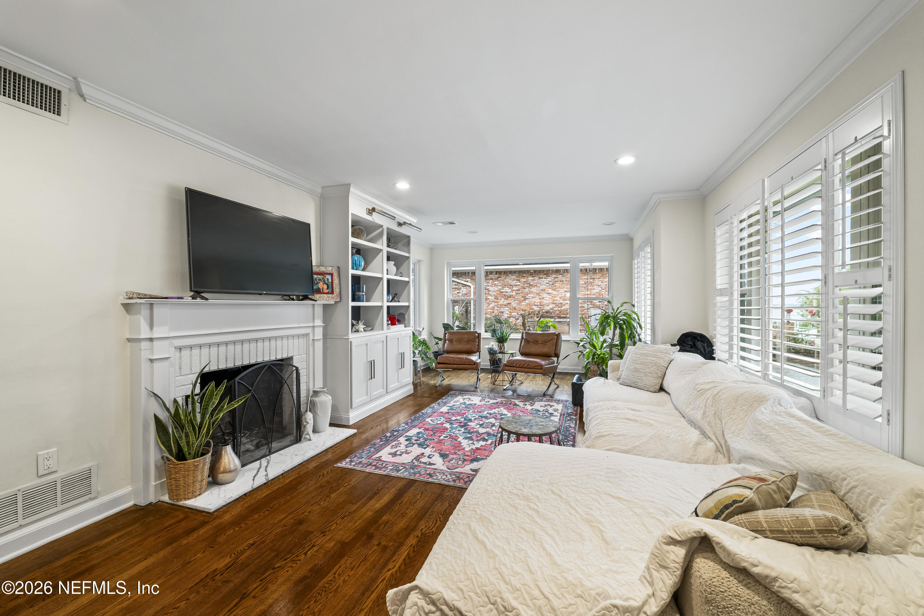 820 Inwood Terrace Jacksonville, FL 32207 - Photo 6 of 31 P1532346.JPG-FULL