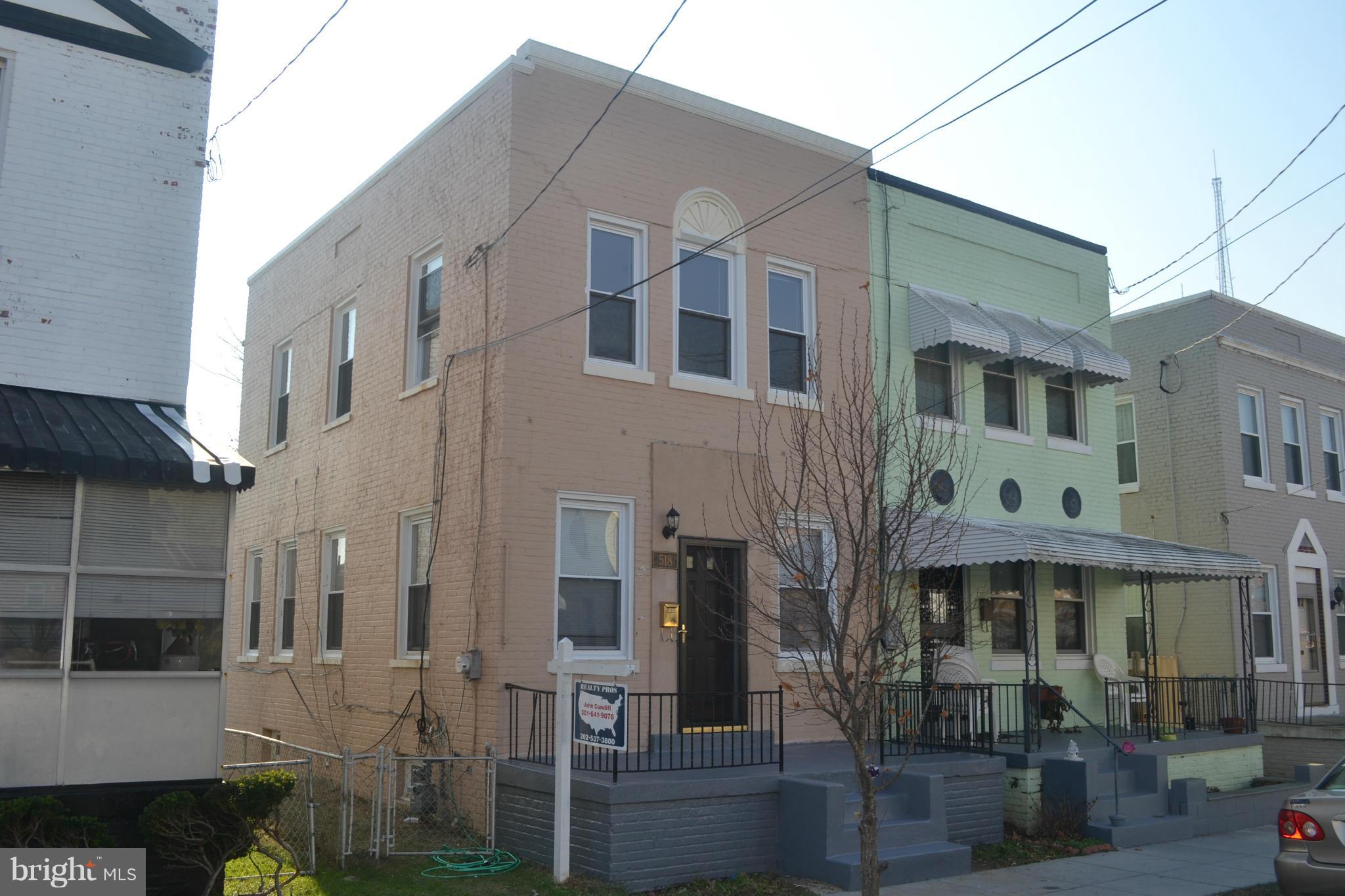 518 Roxboro Place Northwest Washington, DC 20011 - Photo 1 of 18 Exterior (Front)