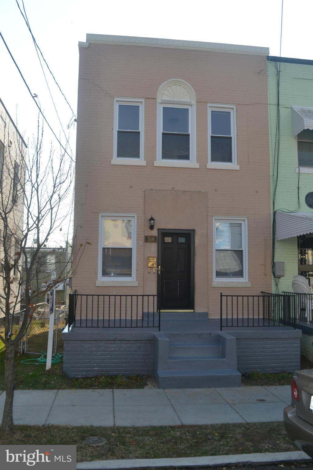 518 Roxboro Place Northwest Washington, DC 20011 - Photo 2 of 18 Exterior (Front)