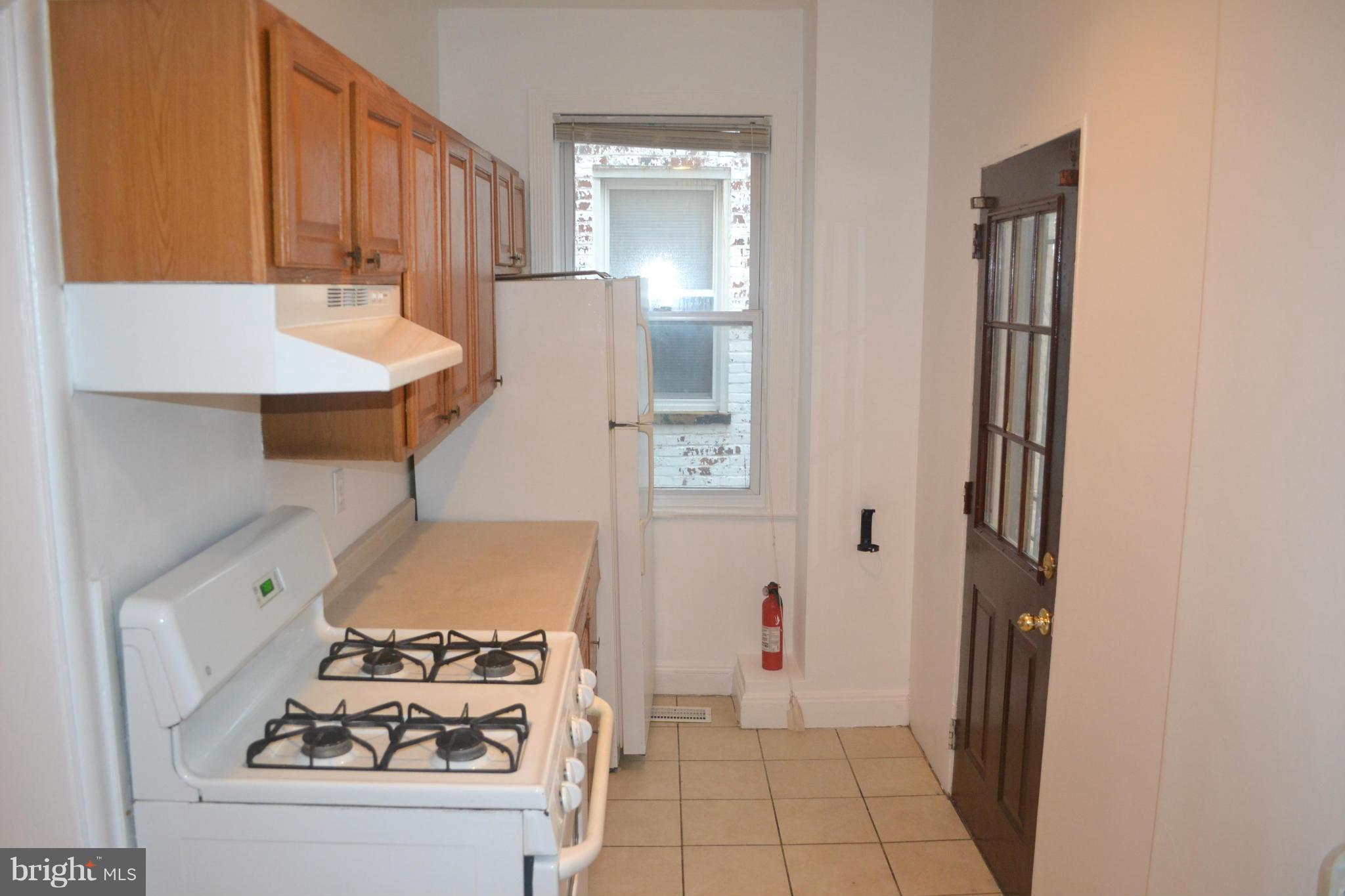 518 Roxboro Place Northwest Washington, DC 20011 - Photo 13 of 18 Kitchen