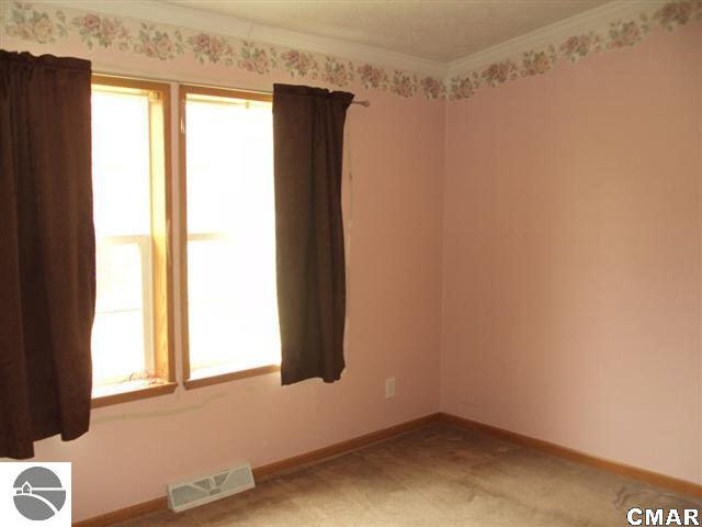 4791 South Wise Road Shepherd, MI 48883 - Photo 20 of 25 1773002-19.JPG